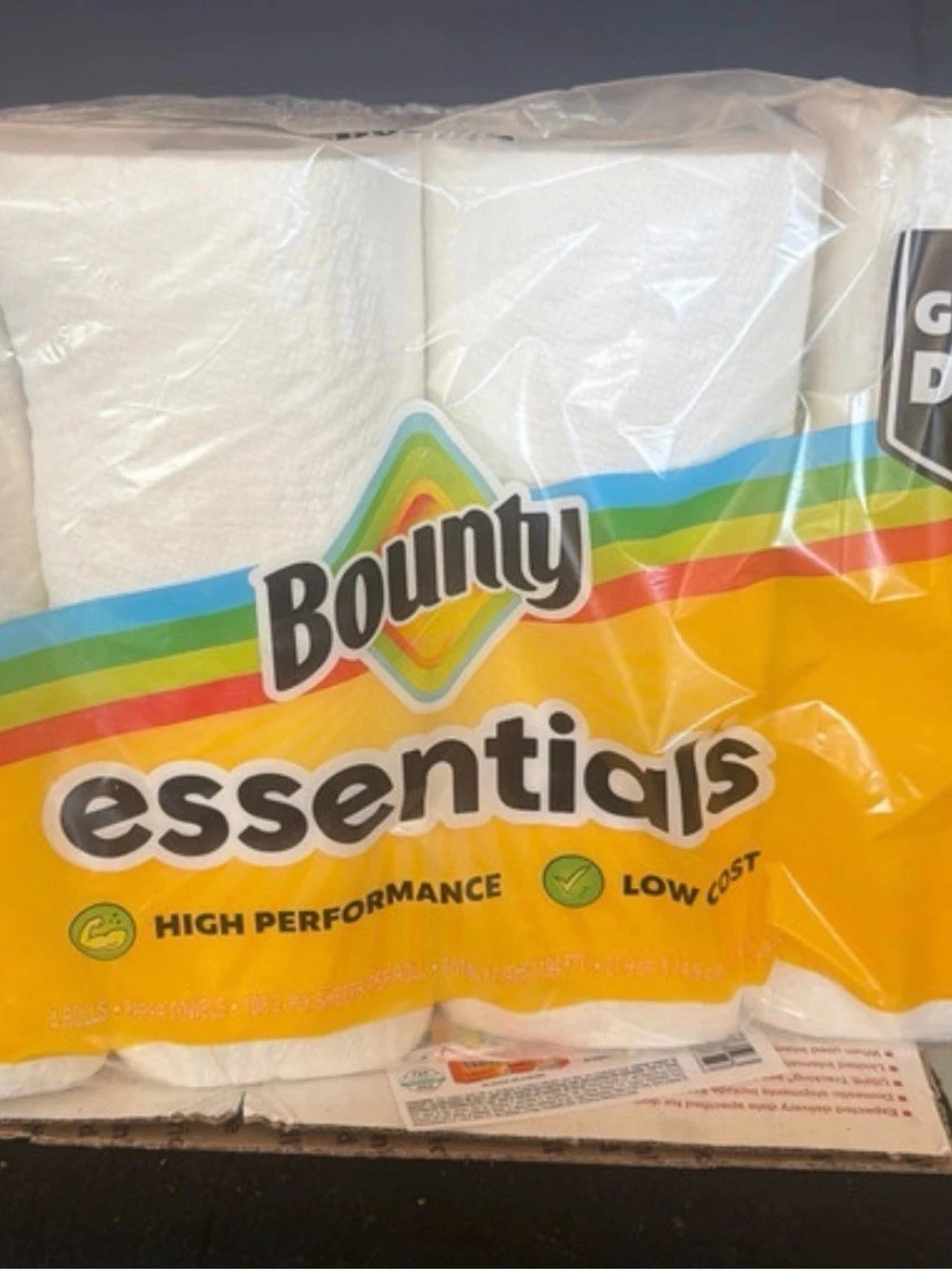 Bounty Essentials Paper Towels 4 Double Rolls NWT